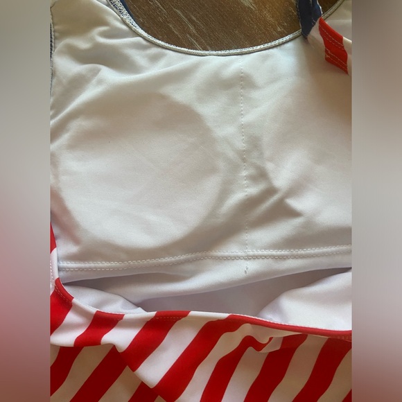 4 th of July patriotic swimsuit. NWT size small - Picture 3 of 5